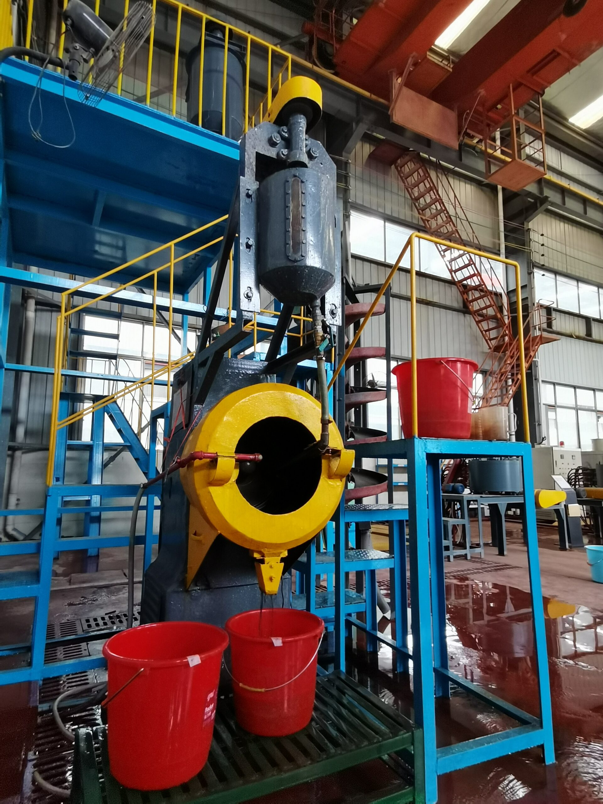 Лабораторный центробежный гравитационный сепаратор Лабораторный центробежный гравитационный сепаратор