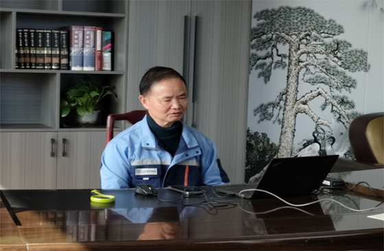 Доктор СюнДахе выиграл первую премию «Национальный выдающийся инженер» Доктор СюнДахе выиграл первую премию «Национальный выдающийся инженер»